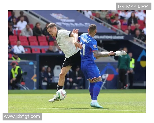 基米希：即使穆西亚拉复出卡尔也会进场，他应该当选德国队